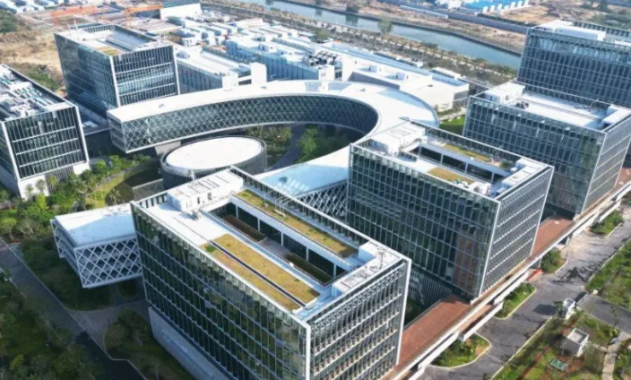 路边石与大理石在市政工程中的选材对比及锦州石材厂应用建议